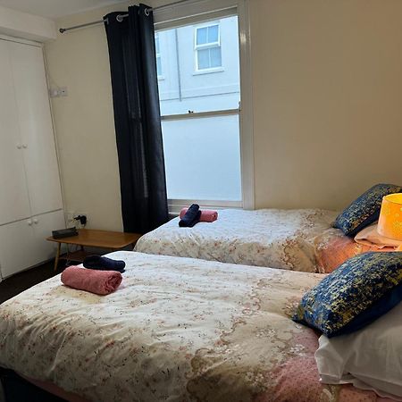 Comfortable Home Away From Home, Town Centre, Free Parking,Multiple Rooms Cheltenham Exteriér fotografie