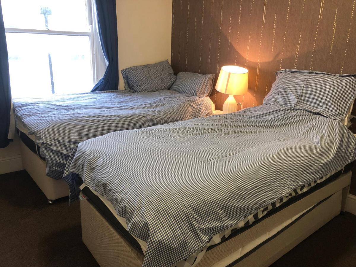 Comfortable Home Away From Home, Town Centre, Free Parking,Multiple Rooms Cheltenham Exteriér fotografie